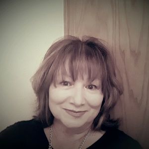 Meet your Posher, Cris